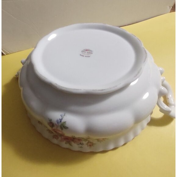 Vintage Royal Albert "Moss Rose" Handled & Lidded Soup/Vegetable 12" Tureen - Picture 10 of 14